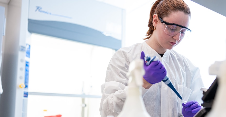 Colgate-Palmolive scientist testing out the latest innovative skincare products in a lab.